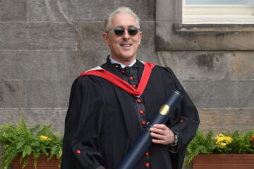 Alan Cumming